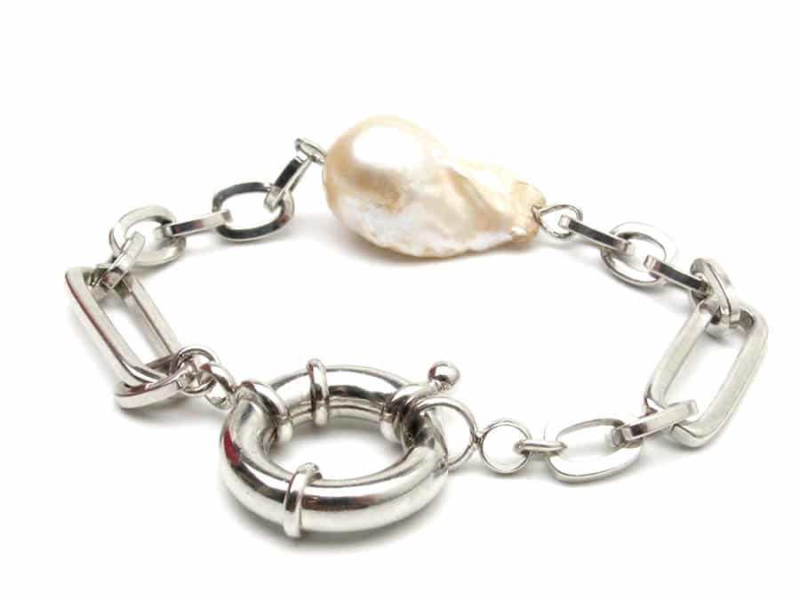 צמיד פנינת בארוק Gaia Bracelet - Image 1